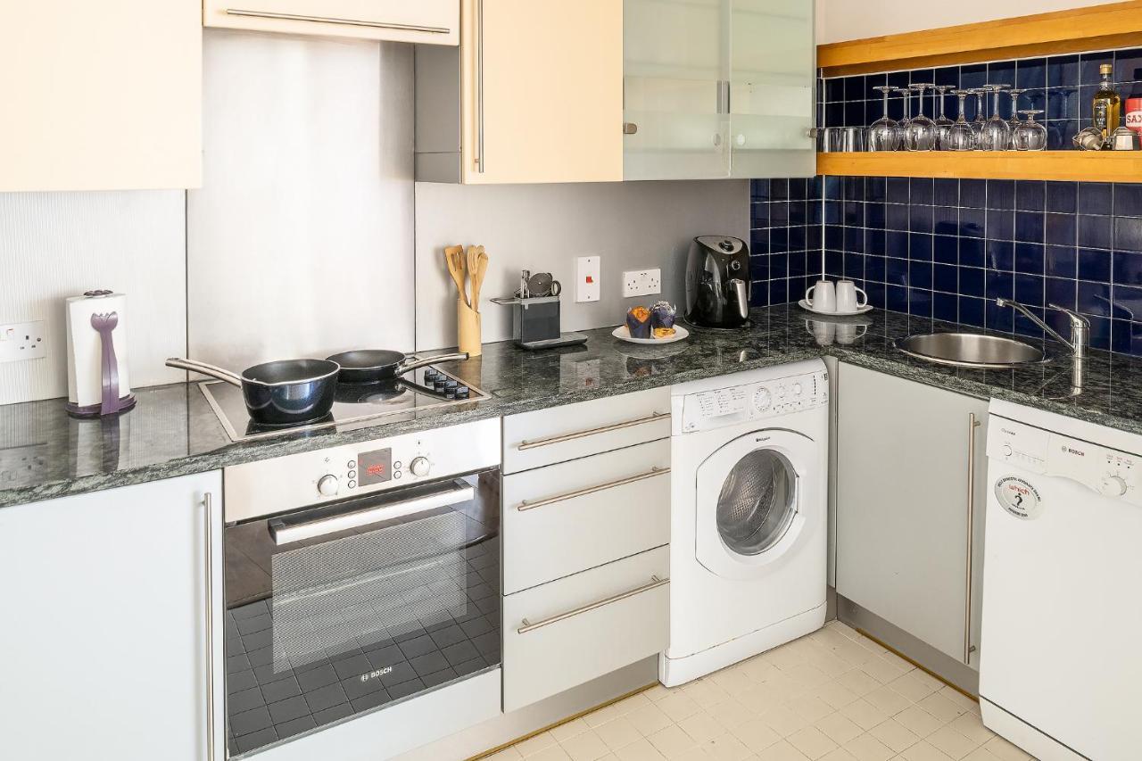 Comfortable And Bright Apartment In Tower Bridge Londres Extérieur photo