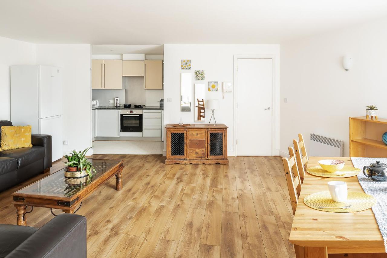 Comfortable And Bright Apartment In Tower Bridge Londres Extérieur photo
